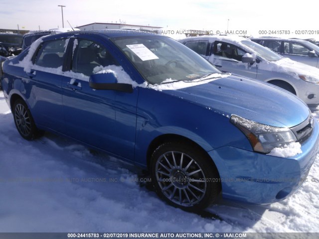 1FAHP3GN4AW162056 - 2010 FORD FOCUS SES BLUE photo 1