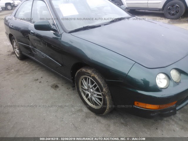 JH4DB7657YS002379 - 2000 ACURA INTEGRA LS GREEN photo 6