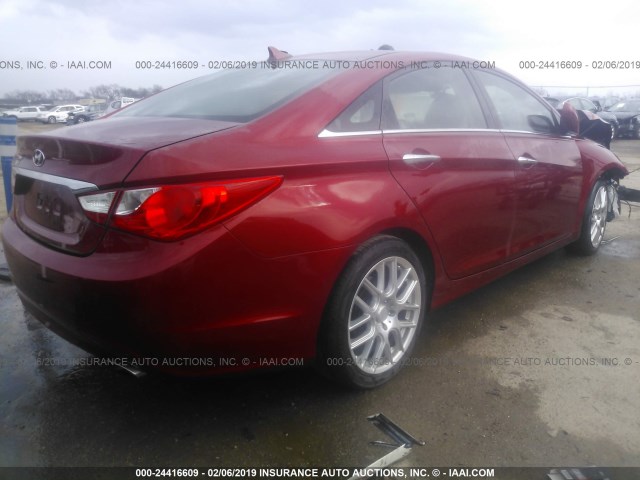 5NPEC4AC1BH246204 - 2011 HYUNDAI SONATA SE/LIMITED RED photo 4