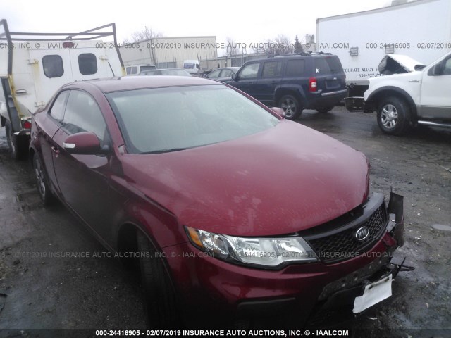 KNAFU6A26A5308132 - 2010 KIA FORTE EX RED photo 1