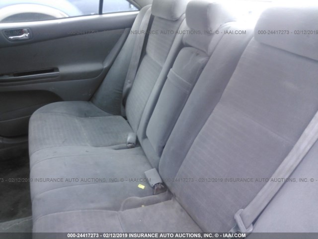 4T1BE30K35U517852 - 2005 TOYOTA CAMRY LE/XLE/SE SILVER photo 8