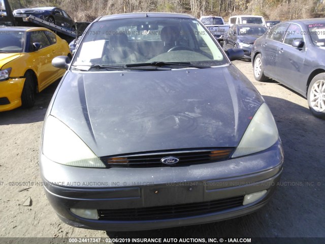 3FAFP31Z04R118906 - 2004 FORD FOCUS ZX3 GRAY photo 6