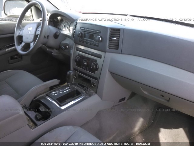 1J4GS48KX6C180482 - 2006 JEEP GRAND CHEROKEE LAREDO/COLUMBIA/FREEDOM 银色 照片 5