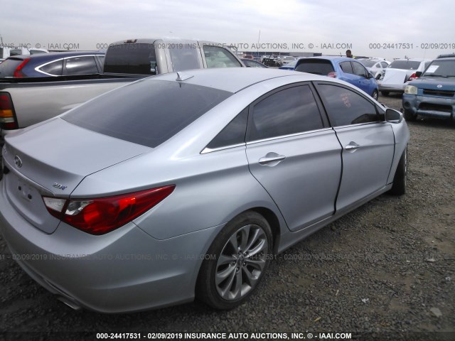 5NPEC4AB5CH359131 - 2012 HYUNDAI SONATA SE/LIMITED SILVER photo 4