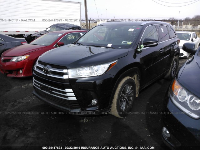 5TDJZRFH0HS378470 - 2017 TOYOTA HIGHLANDER SE/XLE BLACK photo 2