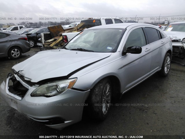 1C3CCBAB6CN101037 - 2012 CHRYSLER 200 LX SILVER photo 2