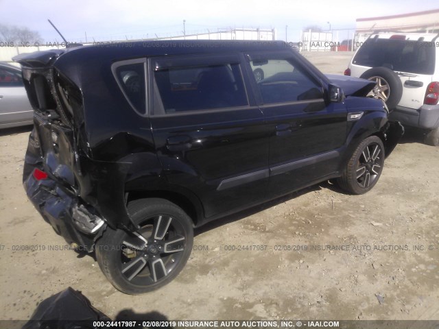 KNDJT2A2XA7124762 - 2010 KIA SOUL +/!/SPORT BLACK photo 4