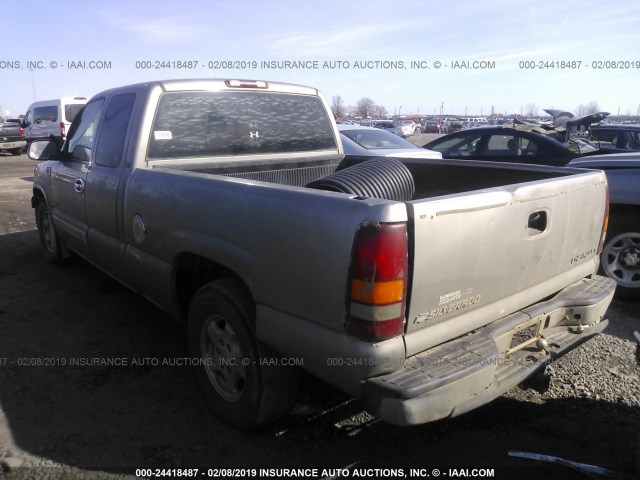 2GCEC19TX11128784 - 2001 CHEVROLET SILVERADO C1500 GRAY photo 3