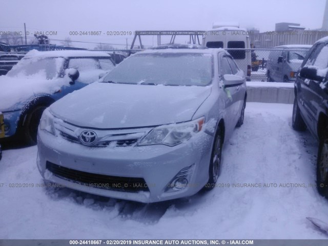 4T4BF1FK8CR248517 - 2012 TOYOTA CAMRY SE/LE/XLE 银色 照片 6