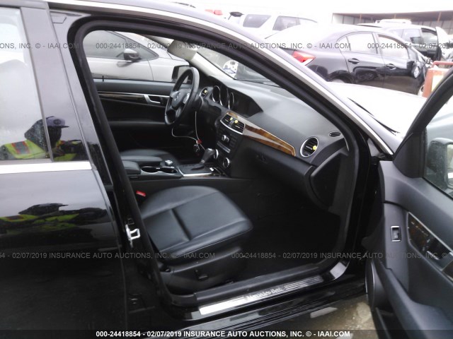 WDDGF4HB9CR222388 - 2012 MERCEDES-BENZ C 250 BLACK photo 5