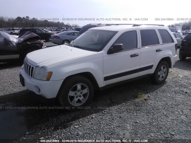 1J4GS48K56C215381 - 2006 JEEP GRAND CHEROKEE LAREDO/COLUMBIA/FREEDOM 白色 照片 2