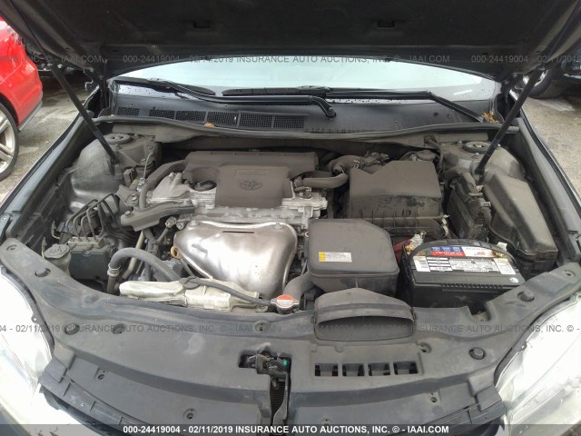 4T1BF1FK5GU561993 - 2016 TOYOTA CAMRY LE/XLE/SE/XSE GRAY photo 10