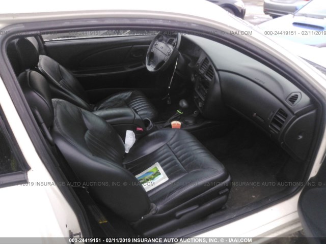 2G1WX15KX19135072 - 2001 CHEVROLET MONTE CARLO SS თეთრი ფოტო 5