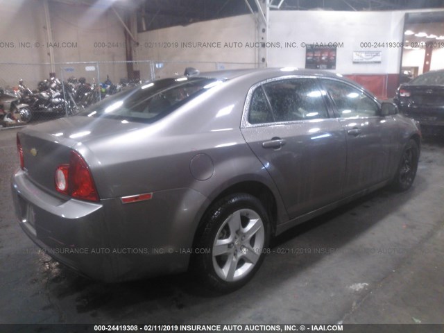 1G1ZA5E09CF198419 - 2012 CHEVROLET MALIBU LS GRAY photo 4