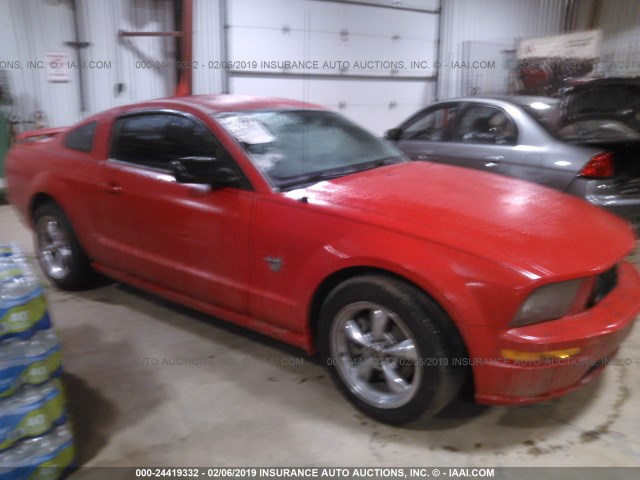 1ZVHT82H495133675 - 2009 FORD MUSTANG GT RED photo 1