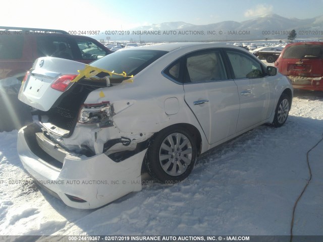 3N1AB7AP2JY205865 - 2018 NISSAN SENTRA S/SV/SR/SL WHITE photo 4