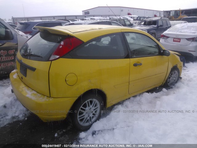 1FAFP31N37W233126 - 2007 FORD FOCUS ZX3/S/SE/SES YELLOW photo 4