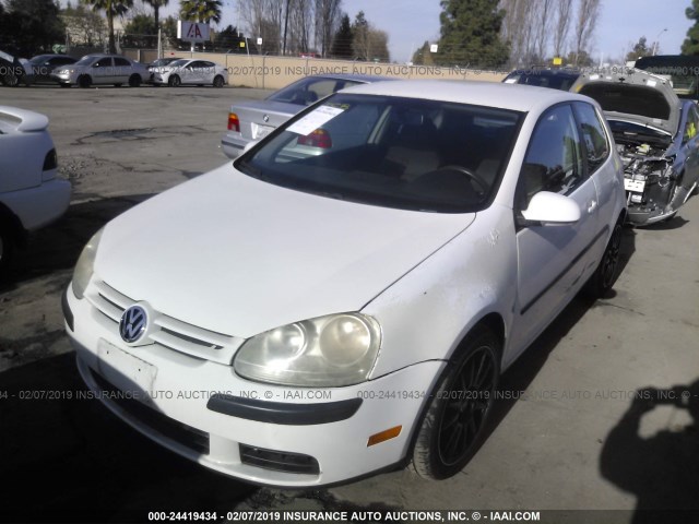 WVWBS71K97W085892 - 2007 VOLKSWAGEN RABBIT WHITE photo 2