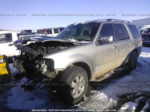 5LMFU28529LJ01796 - 2009 LINCOLN NAVIGATOR 金色 照片 2