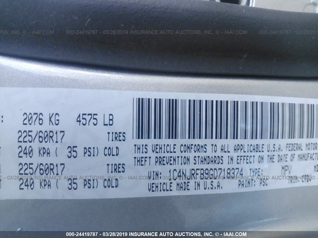 1C4NJRFB9GD718374 - 2016 JEEP PATRIOT LATITUDE SILVER photo 9