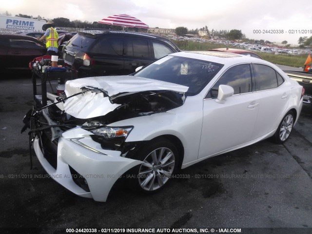 JTHBA1D21G5017747 - 2016 LEXUS IS 200T WHITE photo 2