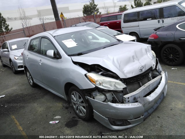2T1KU4EE6AC406977 - 2010 TOYOTA COROLLA MATRIX  SILVER photo 1