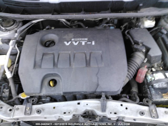 2T1KU4EE6AC406977 - 2010 TOYOTA COROLLA MATRIX  SILVER photo 10