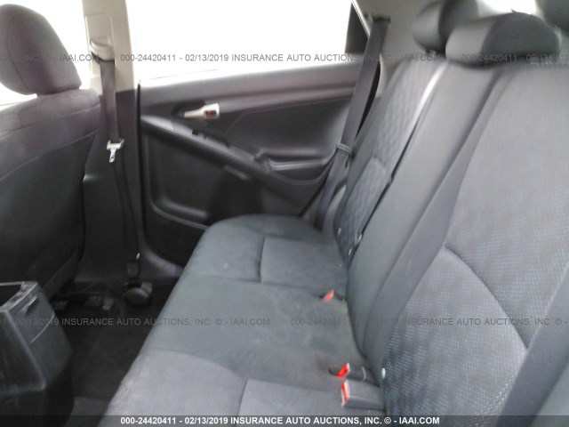 2T1KU4EE6AC406977 - 2010 TOYOTA COROLLA MATRIX  SILVER photo 8