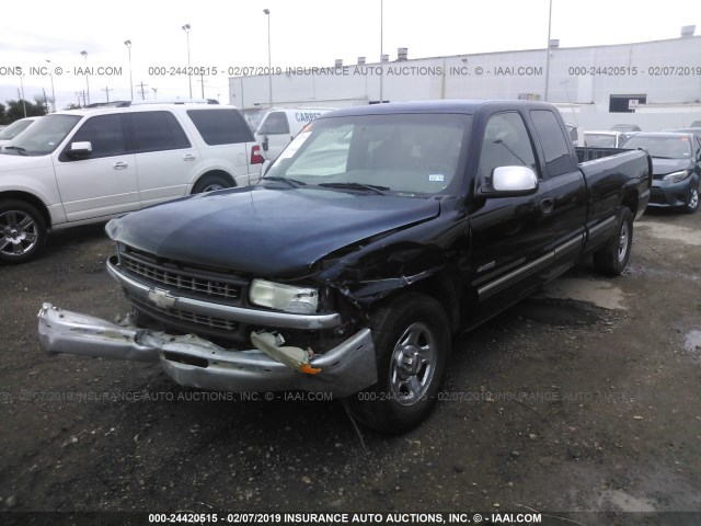 1GCEC19T5YE305783 - 2000 CHEVROLET SILVERADO C1500 BLUE photo 2