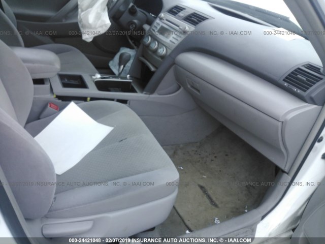 4T1BE46K39U881448 - 2009 TOYOTA CAMRY SE/LE/XLE 白色 照片 5