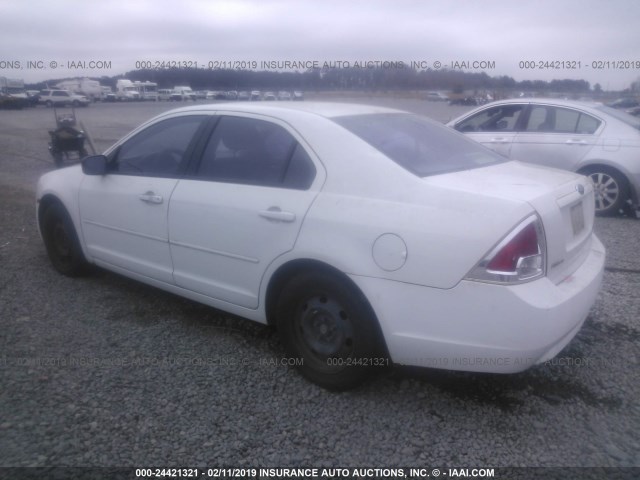 3FAFP06Z96R192481 - 2006 FORD FUSION S WHITE photo 3