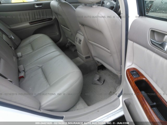 4T1BF30K63U048606 - 2003 TOYOTA CAMRY LE/XLE/SE WHITE photo 8