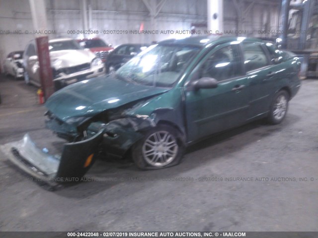 1FAFP3831YW164295 - 2000 FORD FOCUS ZTS GREEN photo 2