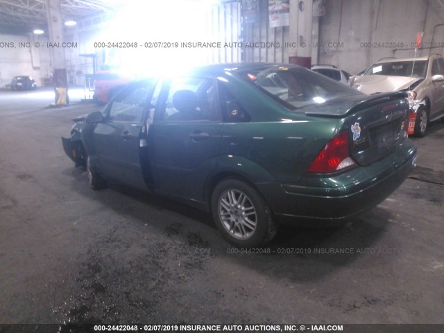 1FAFP3831YW164295 - 2000 FORD FOCUS ZTS GREEN photo 3