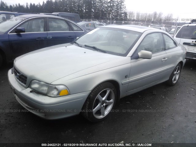 YV1NK53D42J032419 - 2002 VOLVO C70 BEIGE photo 2