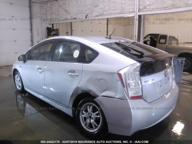 JTDKN3DU5B0273821 - 2011 TOYOTA PRIUS 银色 照片 3