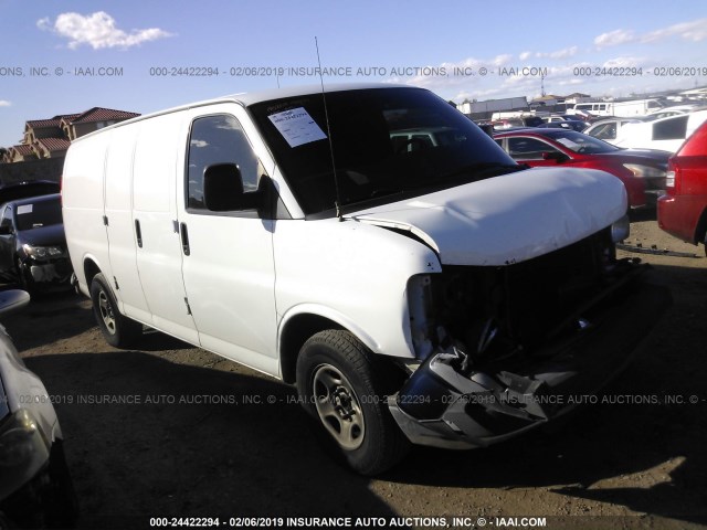 1GCFG15X661158573 - 2006 CHEVROLET EXPRESS G1500  WHITE photo 1