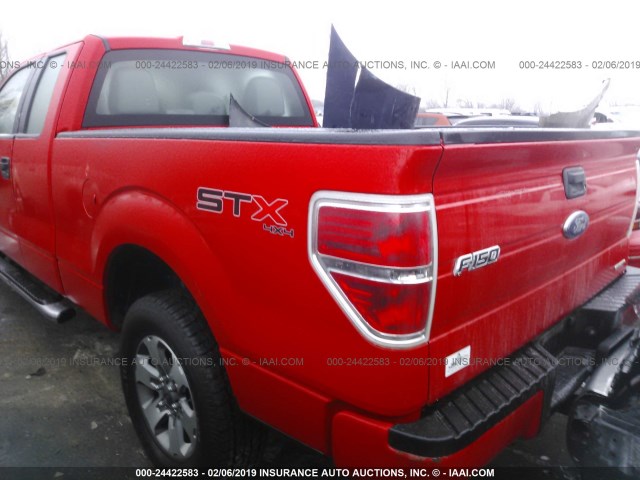 1FTFX1EF5BFC47944 - 2011 FORD F150 SUPER CAB RED photo 3