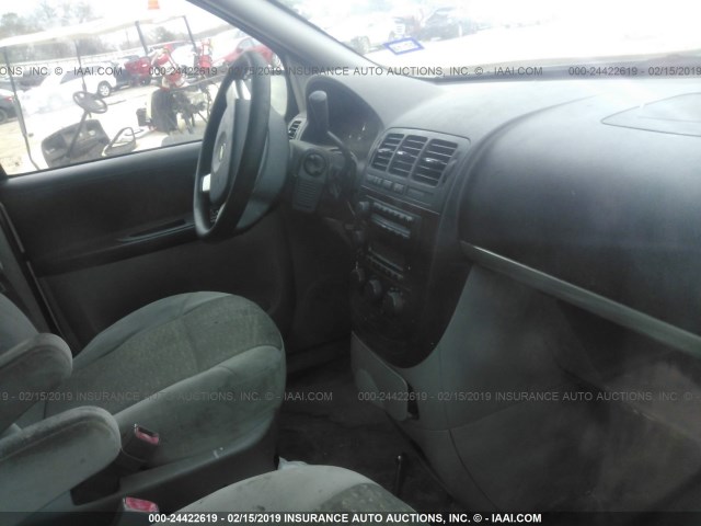 1GNDV23LX6D155992 - 2006 CHEVROLET UPLANDER LS 白色 照片 5