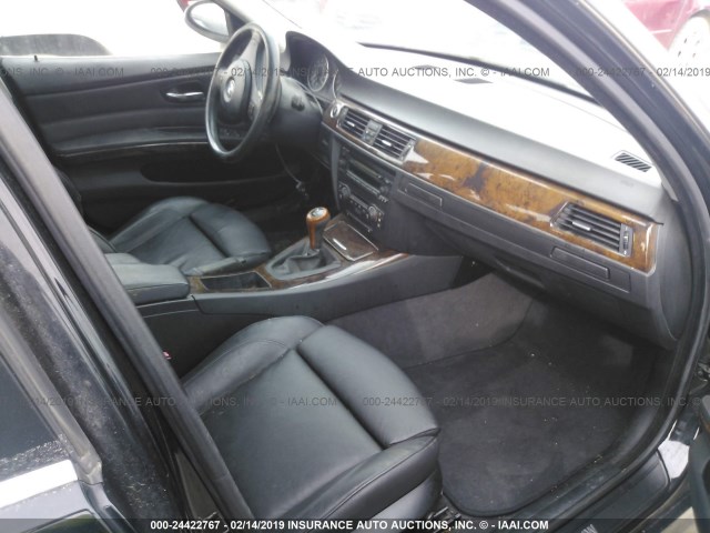 WBAVB33566AZ87163 - 2006 BMW 330 I BLACK photo 5