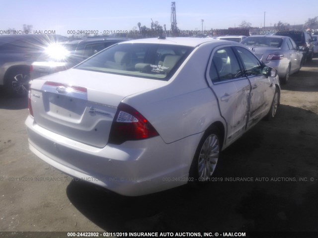 3FADP0L3XBR191129 - 2011 FORD FUSION HYBRID WHITE photo 4