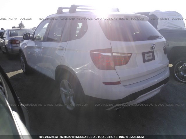 5UXWZ7C34H0X40403 - 2017 BMW X3 SDRIVE28I WHITE photo 3