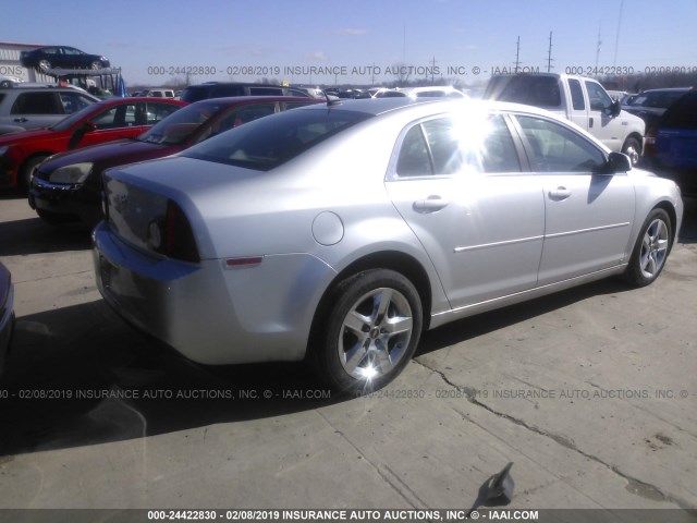 1G1ZH57B39F163863 - 2009 CHEVROLET MALIBU 1LT SILVER photo 4