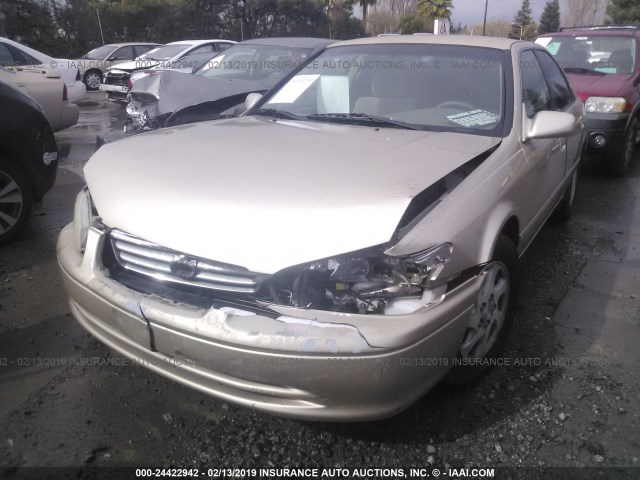 JT2BF22K410299889 - 2001 TOYOTA CAMRY CE/LE/XLE 金色 照片 2