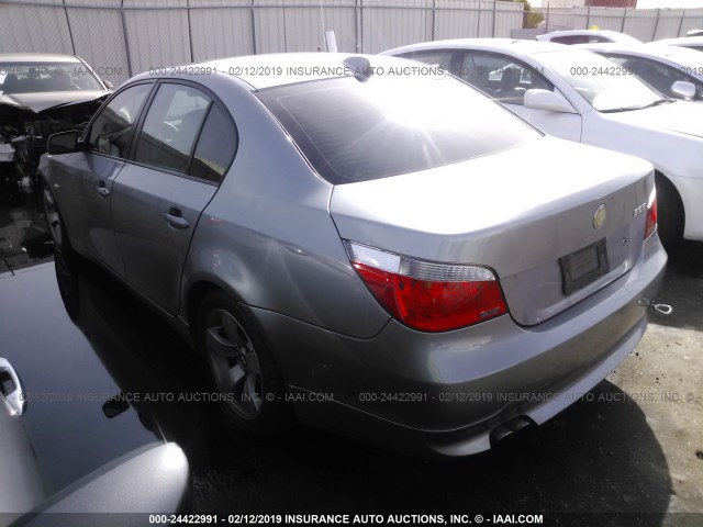 WBANE53507CK92699 - 2007 BMW 525 I GRAY photo 3