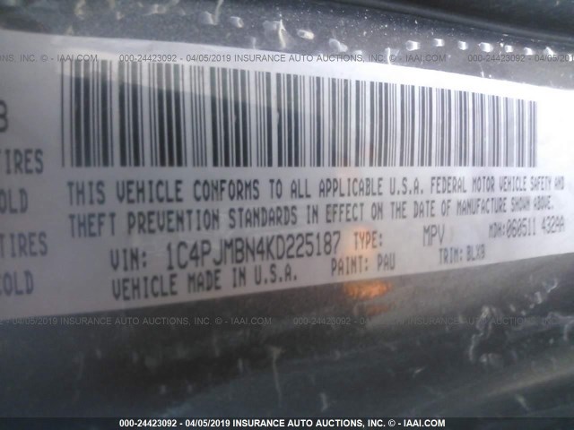 1C4PJMBN4KD225187 - 2019 JEEP CHEROKEE TRAILHAWK 银色 照片 9