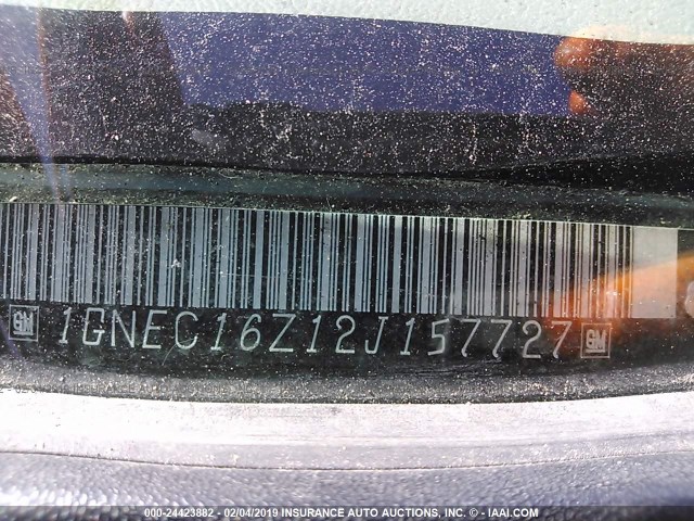 1GNEC16Z12J157727 - 2002 CHEVROLET SUBURBAN C1500 BLACK photo 9