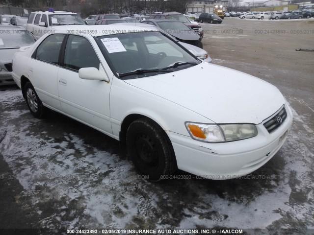 4T1BG22K71U775612 - 2001 TOYOTA CAMRY CE/LE/XLE WHITE photo 1