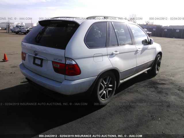5UXFB535X4LV07600 - 2004 BMW X5 4.4I WHITE photo 4