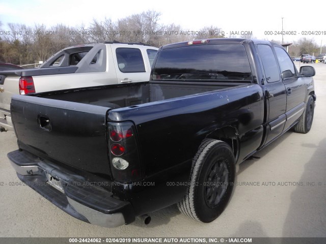 1GCEC19T53Z213641 - 2003 CHEVROLET SILVERADO C1500 BLACK photo 4